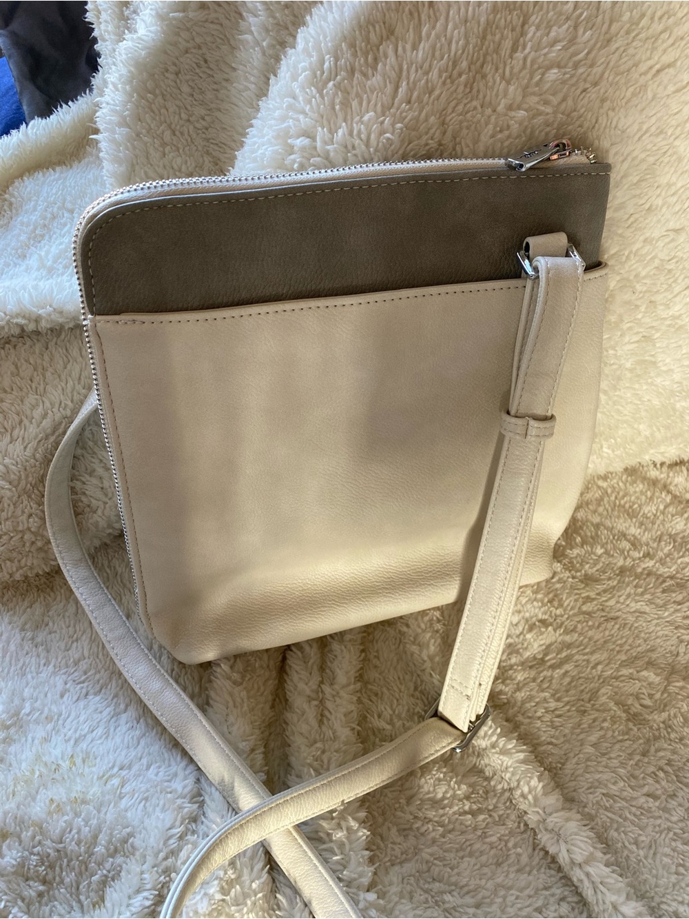 Espe crossbody bag in perfect condition for Spring/Summer - Picture 5 of 14